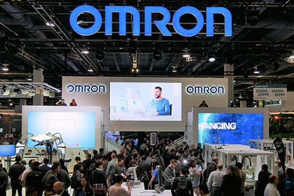 omron_2_2-min.jpg